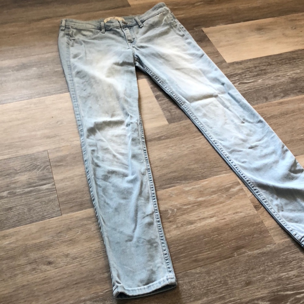 Light wash jeans